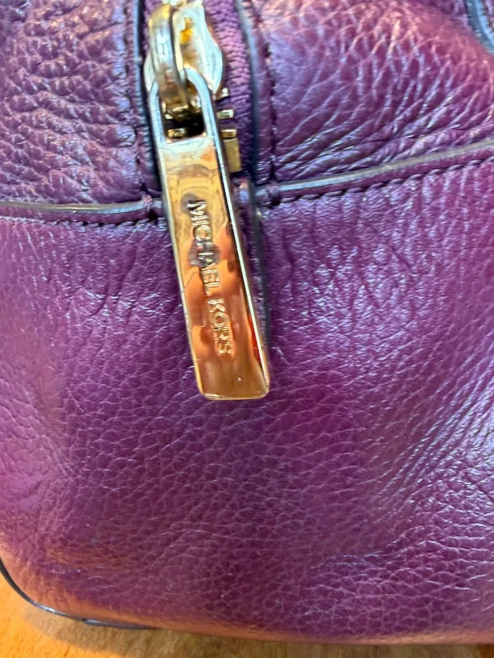 Michael Michael Kors Y2K Pebbled Leather Satchel Crossbody Purple/Gold (GUC) - Picture 17 of 17